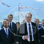 Vucic na mostu